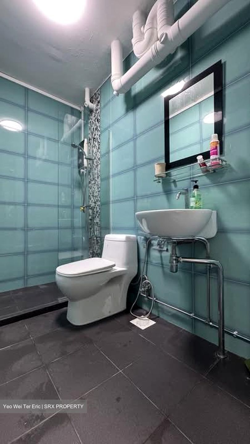 Blk 115 Ho Ching Road (Jurong West), HDB Executive #585415461